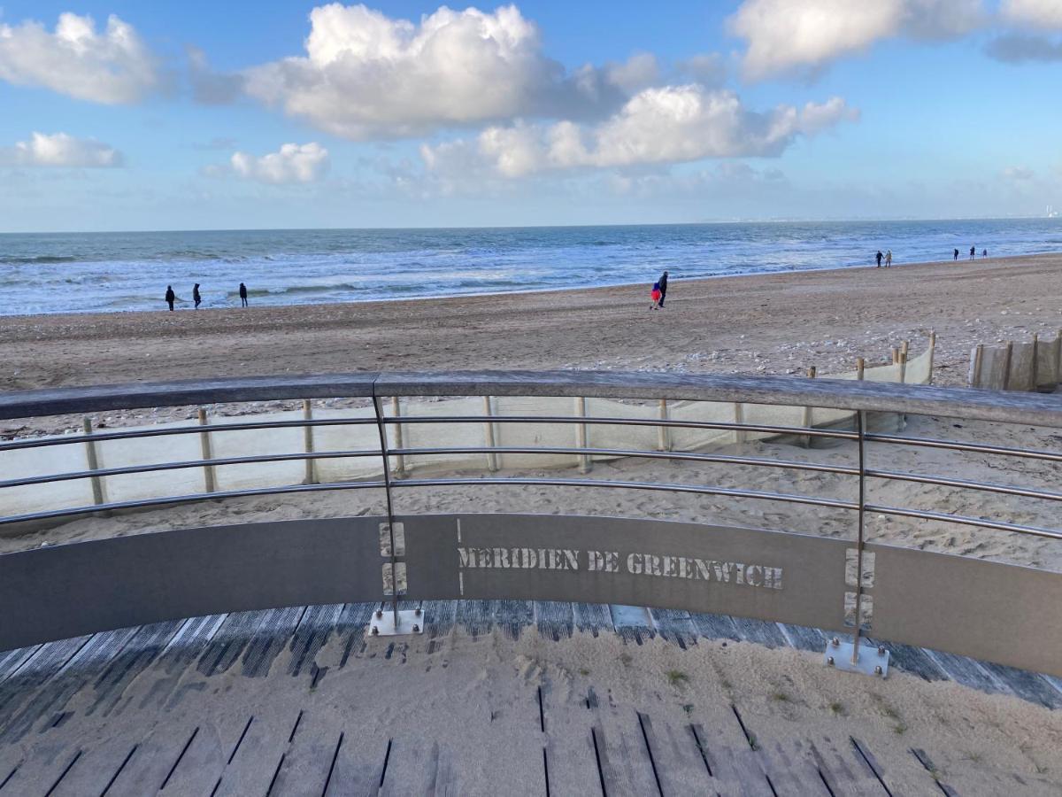 Appartement Neuf Beautiful Villers 1-4 Pers Avec Parking Prive Et A 200 M Plage Luaran gambar