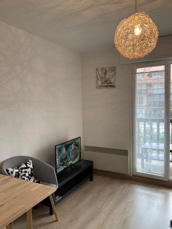 Appartement Neuf Beautiful Villers 1-4 Pers Avec Parking Prive Et A 200 M Plage Luaran gambar